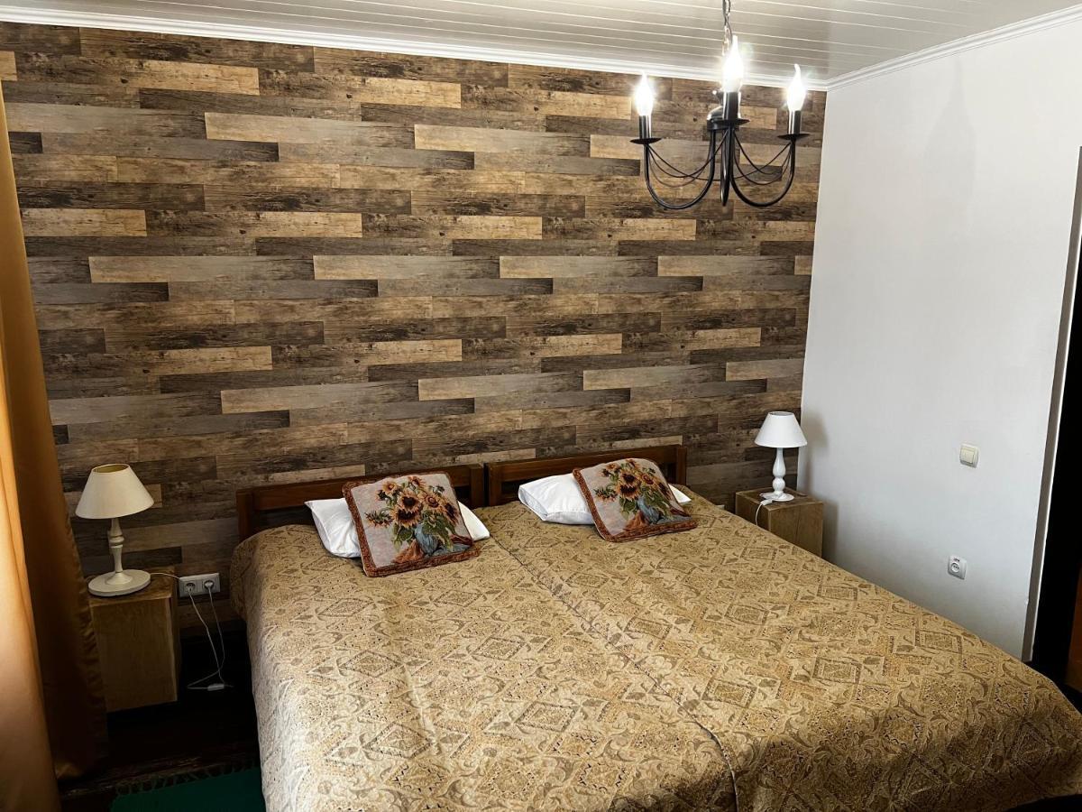 Hotel "Дальний Кордон" Moshchanytsya Zewnętrze zdjęcie