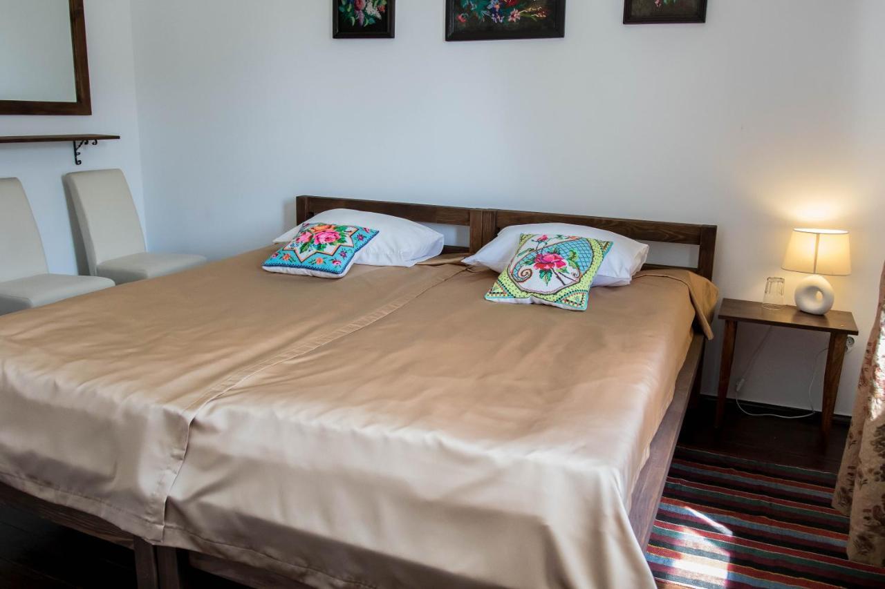 Hotel "Дальний Кордон" Moshchanytsya Pokój zdjęcie